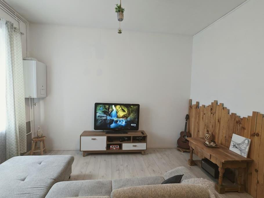 A 5mn De La Reserve Africaine, Charmante Maison De Village Avec Patio Ferienhaus *